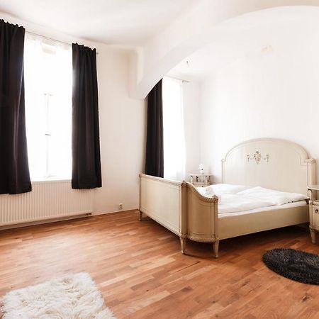 Prague Days - Stylish New Town Apartments エクステリア 写真