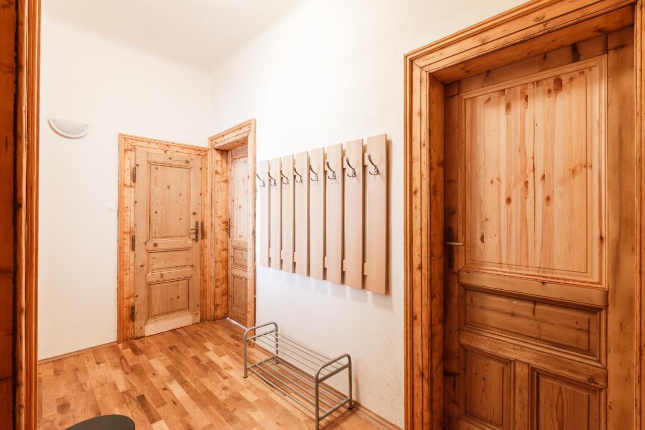 Prague Days - Stylish New Town Apartments エクステリア 写真