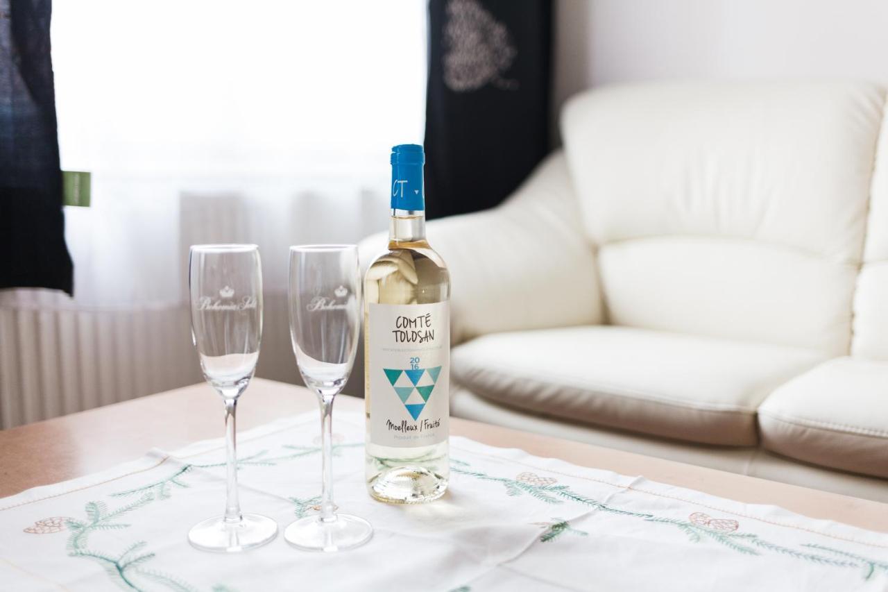 Prague Days - Stylish New Town Apartments エクステリア 写真